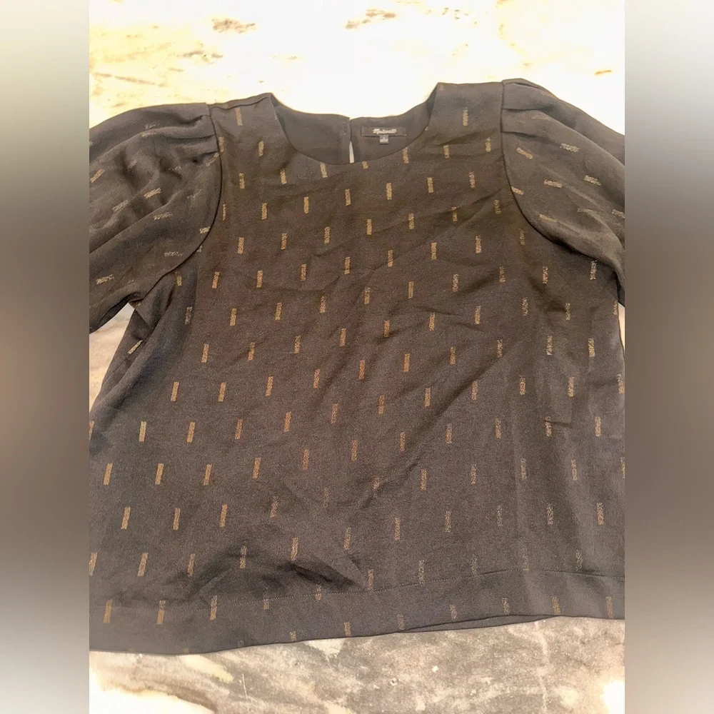 Madewell Size Large Women’s Black Puff Sleeve Gold Metallic‎ Accents Blouse